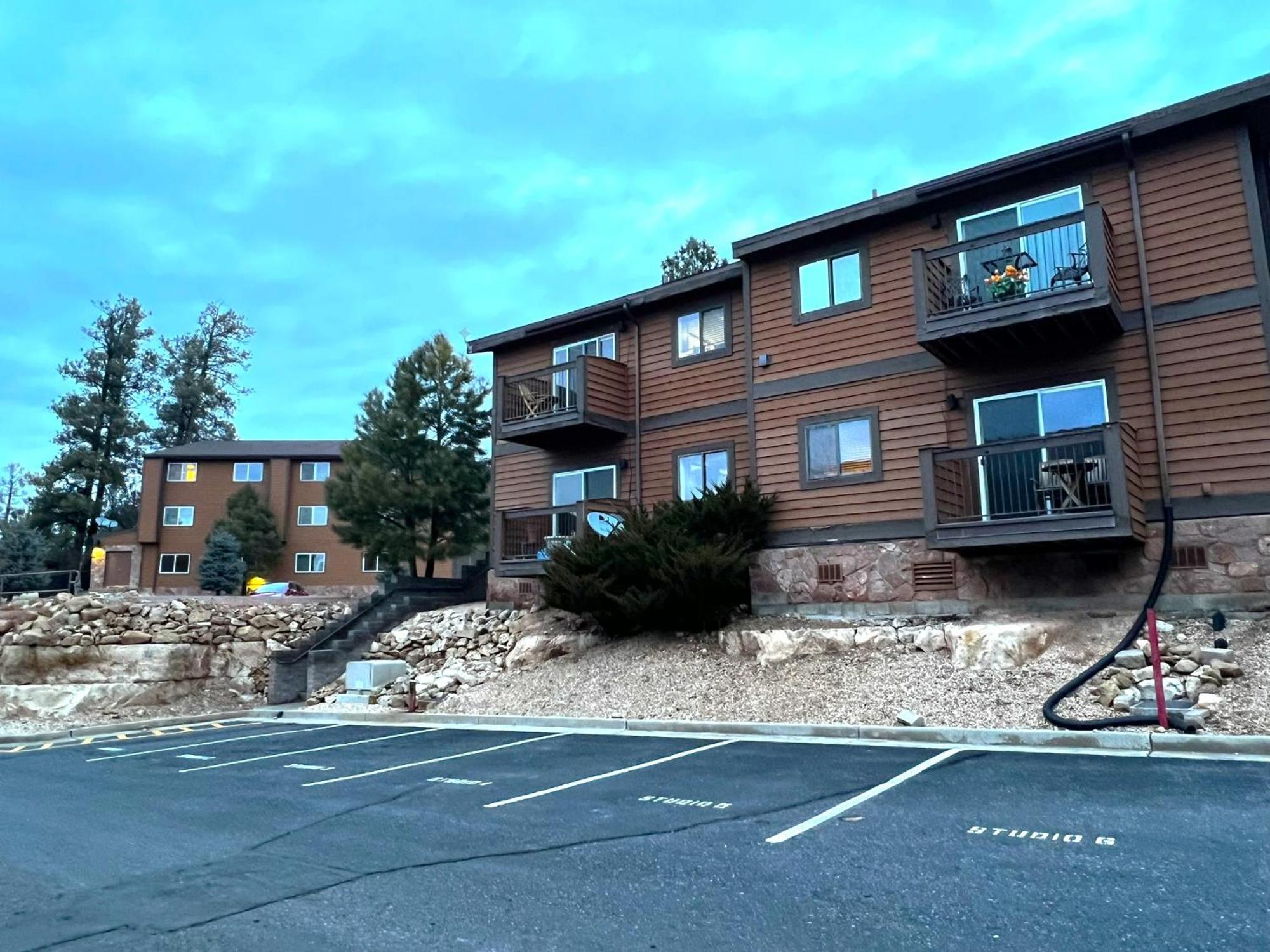 Canyon Plaza Premier Studio&Apartments Tusayan Exterior foto